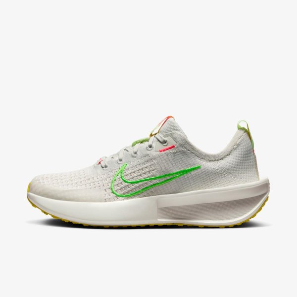 Жіночі кросівки NIKE W INTERACT RUN