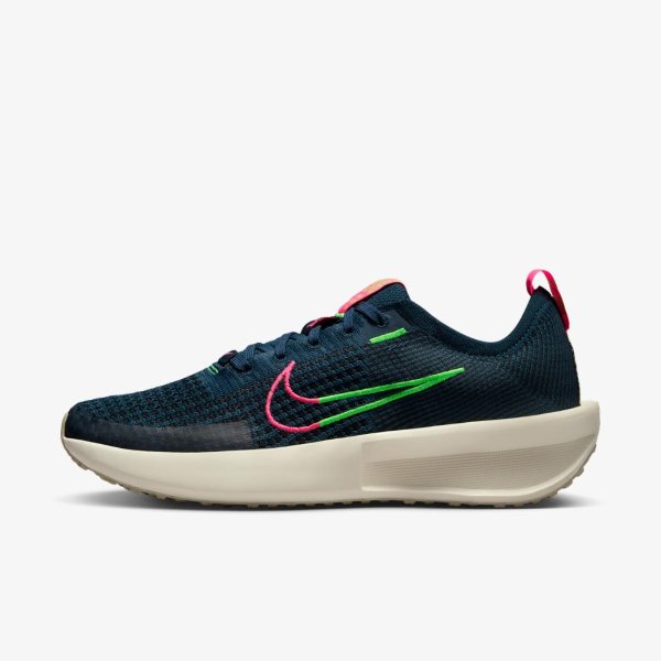 Жіночі кросівки NIKE W INTERACT RUN