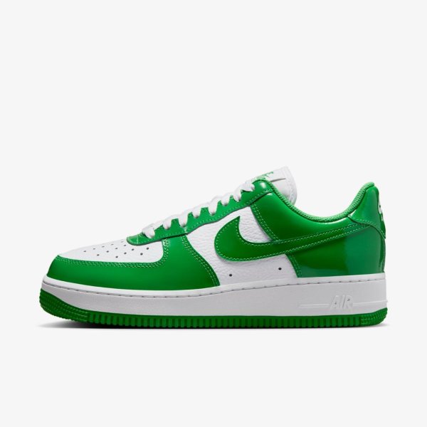 Жіночі кросівки NIKE WMNS AIR FORCE 1 07