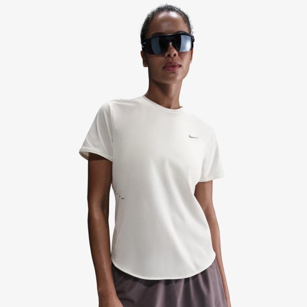 Жіноча футболка NIKE DRI-FIT