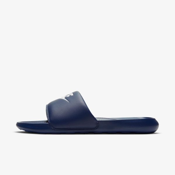 Чоловічі тапочки NIKE VICTORI ONE SLIDE