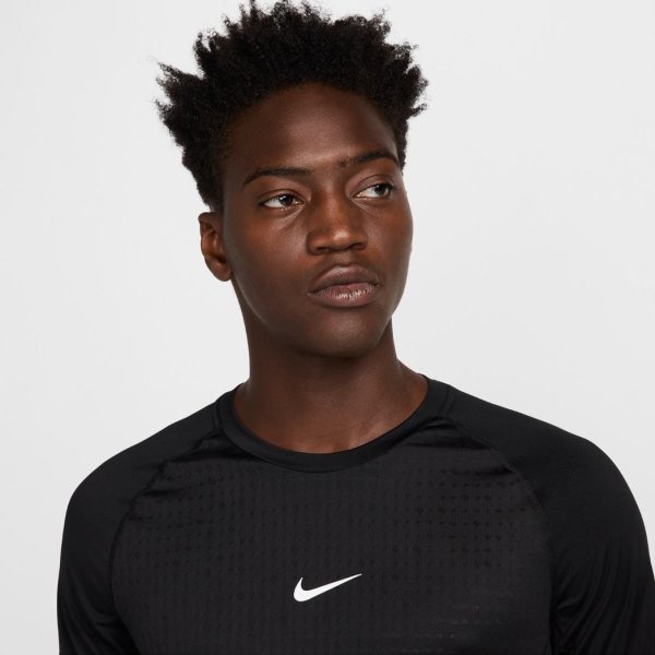 Чоловіча футболка NIKE M NP BREATHE SLIM SS TOP