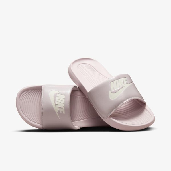 Жіночі тапочки NIKE W VICTORI ONE SLIDE