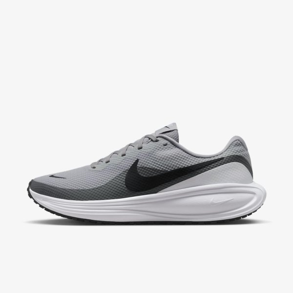 Чоловічі кросівки NIKE REVOLUTION 8