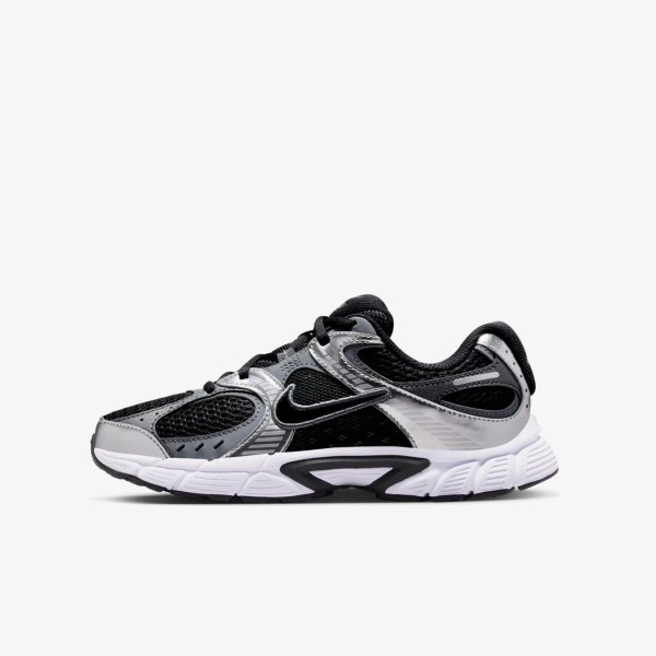 Дитячі кросівки NIKE V5 RNR (GS)