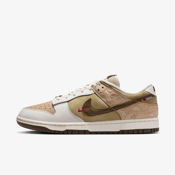 Чоловічі кросівки NIKE DUNK LOW YEAR OF THE HORSE
