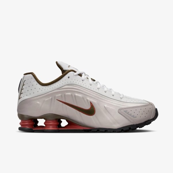 Чоловічі кросівки NIKE SHOX R4