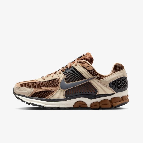 Чоловічі кросівки NIKE ZOOM VOMERO 5