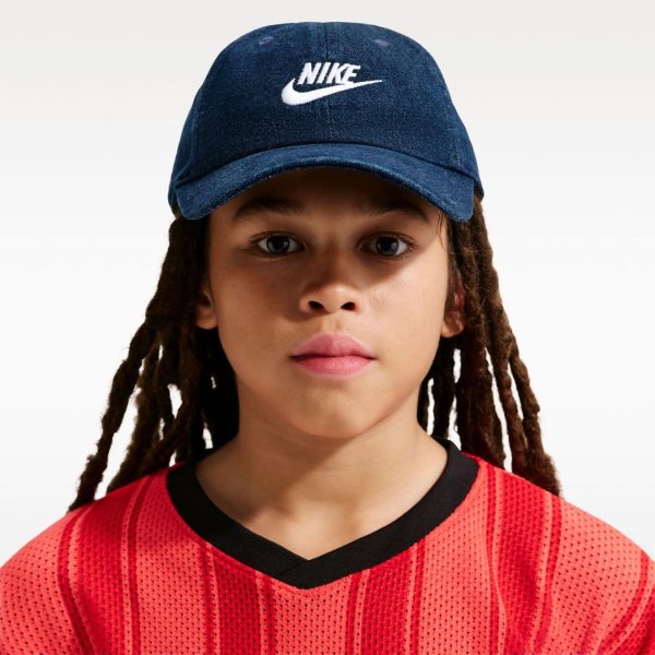 Дитяча кепка NIKE K NK CLUB CAP US CB DENIM