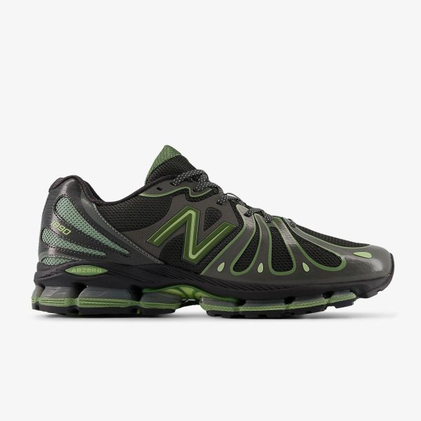 Чоловічі кросівки NEW BALANCE 1890 BLACK / UTILITY GREEN