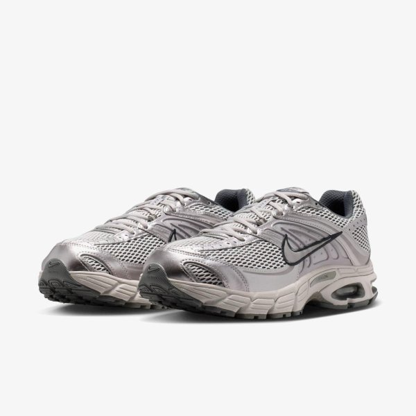Чоловічі кросівки NIKE AIR MAX MOTO 2K IRON GREY