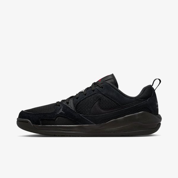 Чоловічі кросівки JORDAN CMFT ERA