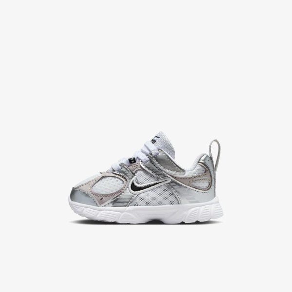 Дитячі кросівки NIKE V5 RNR (TD)