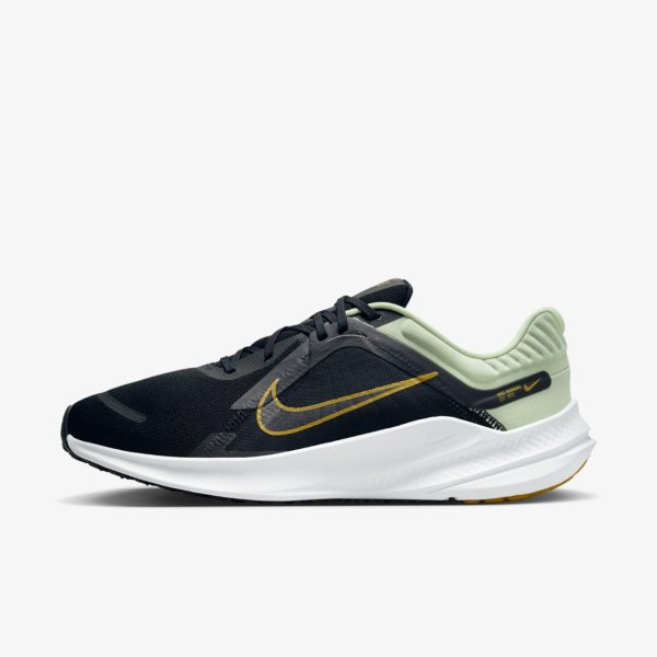 Чоловічі кросівки NIKE QUEST 5