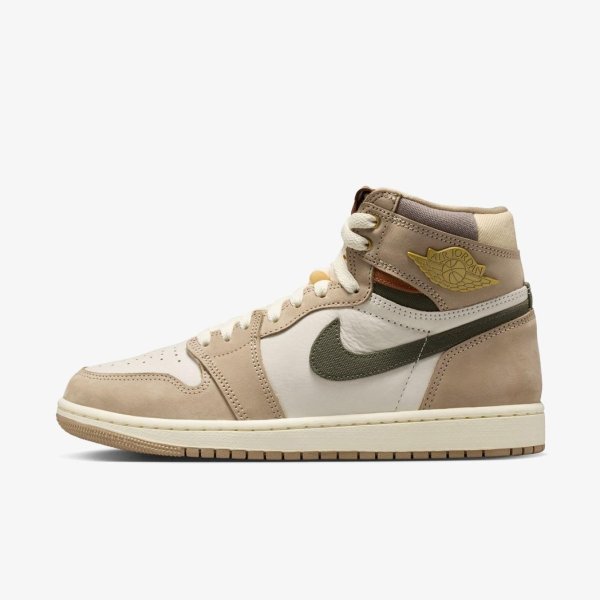 Жіночі кросівки WMNS AIR JORDAN 1 RETRO HI OG