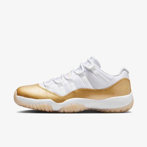 Жіночі кросівки WMNS AIR JORDAN 11 RETRO LOW