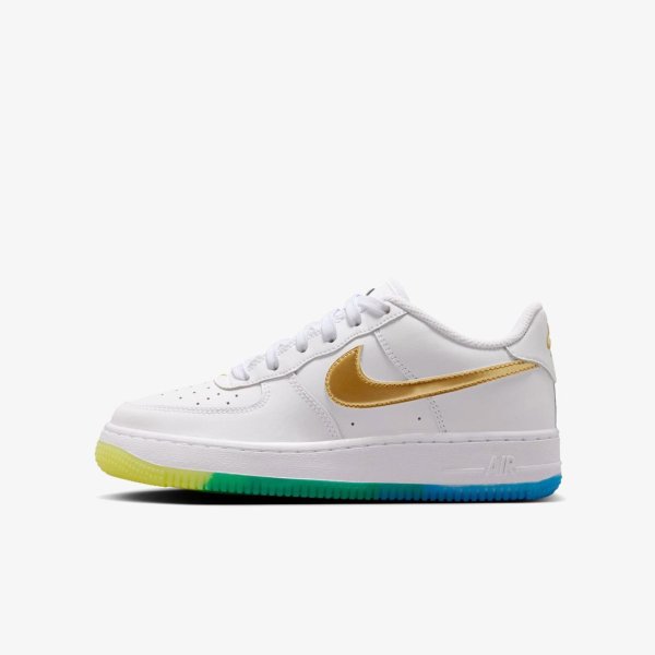 Дитячі кросівки NIKE AIR FORCE 1 FC WORLD CUP (GS)