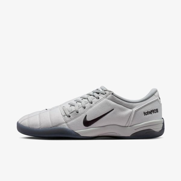 Чоловічі кросівки NIKE TOTAL 90 PRM
