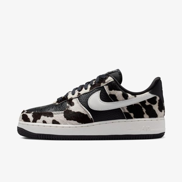 Жіночі кросівки NIKE WMNS AIR FORCE 1 '07 COW PRINT BLACK / WHITE