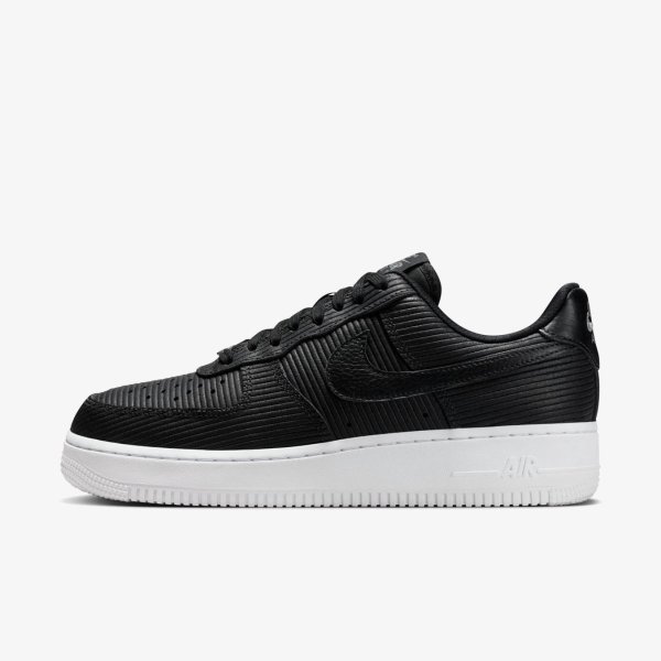 Жіночі кросівки NIKE WMNS AIR FORCE 1 07 CORDUROY BLACK