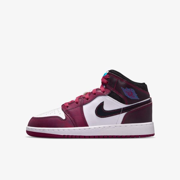 Дитячі кросівки NIKE AIR JORDAN 1 MID SE (GS)