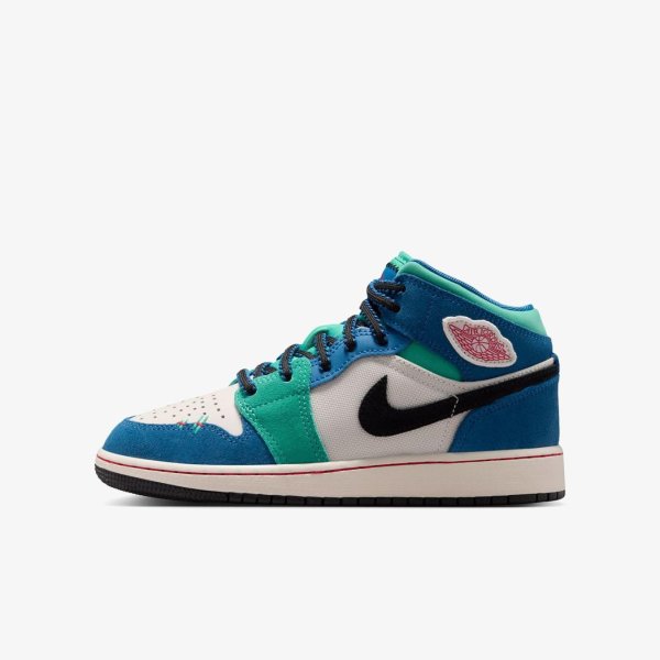 Дитячі кросівки NIKE AIR JORDAN 1 MID SE (GS)