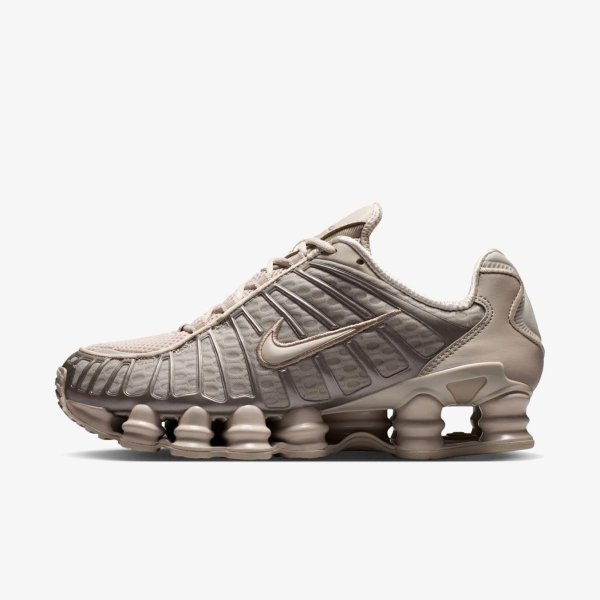 Жіночі кросівки NIKE SHOX TL