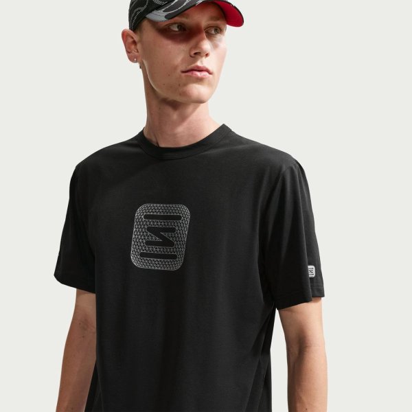 Чоловіча футболка NIKE SPORTSWEAR SHOX TEE