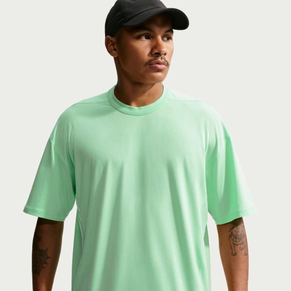 Чоловіча футболка з довгим рукавом NIKE 24.7 IMPOSSIBLYSOFT LIGHT DRI-FIT LONG SLEEVE TOP