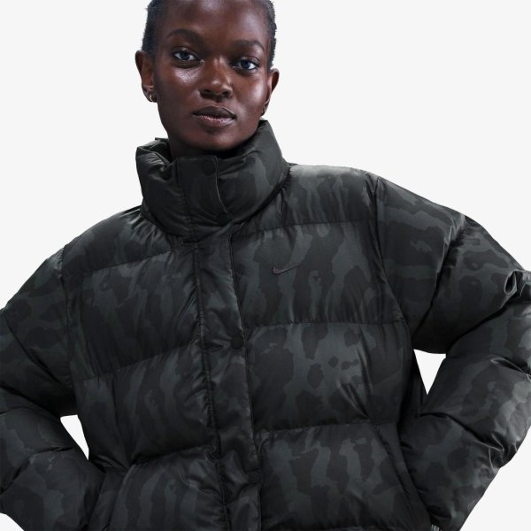 Женская куртка NIKE SPORTSWEAR THERMA-FIT