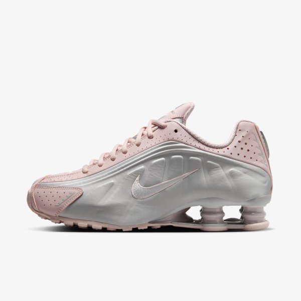 Жіночі кросівки NIKE SHOX R4