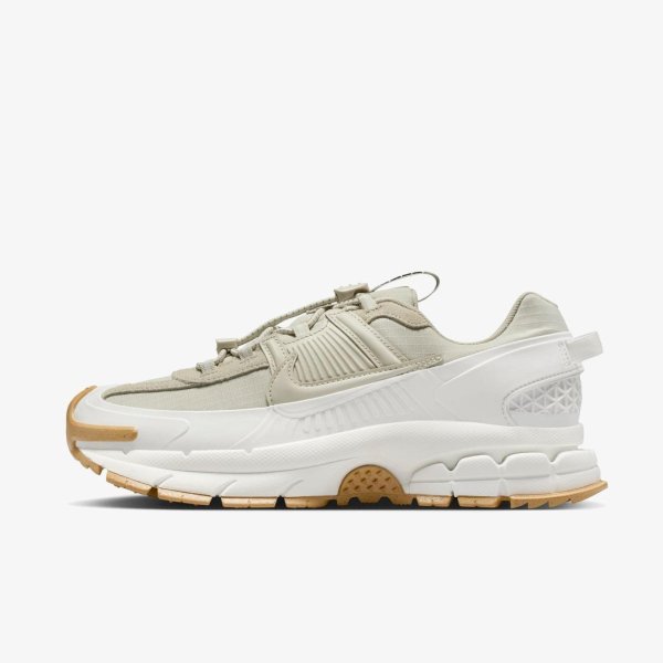 Жіночі кросівки NIKE ZOOM VOMERO ROAM