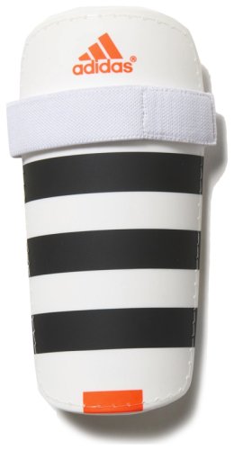 Щитки Adidas EVERLITE