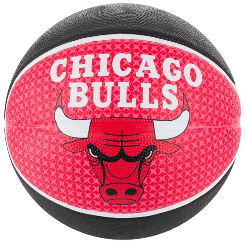 Баскетбольный мяч для стритбола Spalding NBA TEAM CHICAGO BULLS (7)