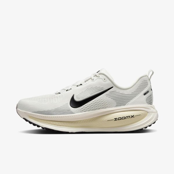Чоловічі кросівки NIKE VOMERO 18 COCONUT MILK