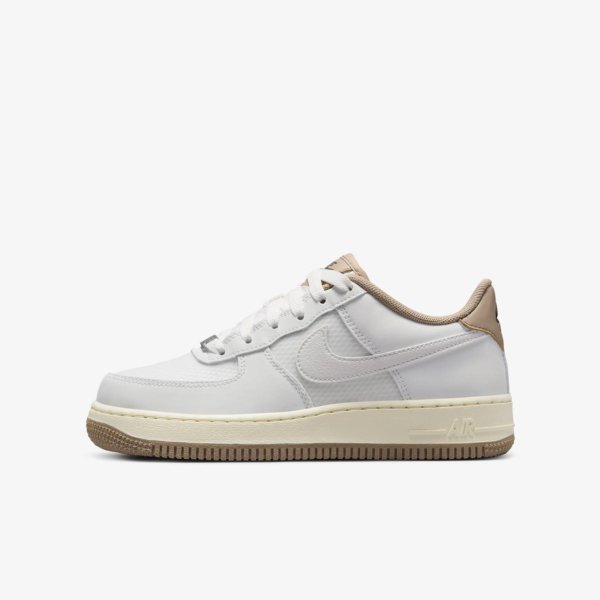 Дитячі кросівки NIKE AIR FORCE 1 LV8 4 (GS)