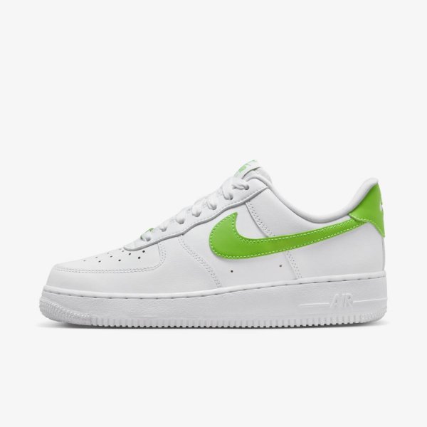 Жіночі кросівки NIKE WMNS AIR FORCE 1 07
