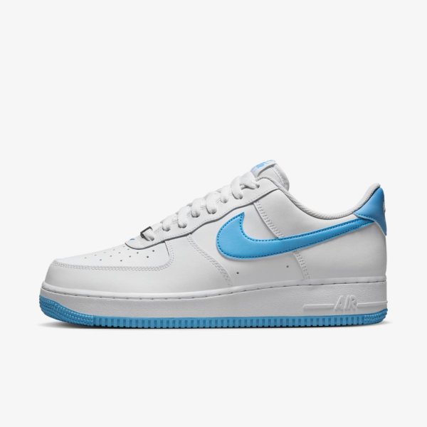 Чоловічі кросівки NIKE AIR FORCE 1 07
