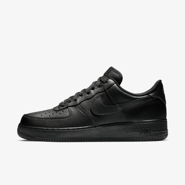 Чоловічі кросівки NIKE AIR FORCE 1 07
