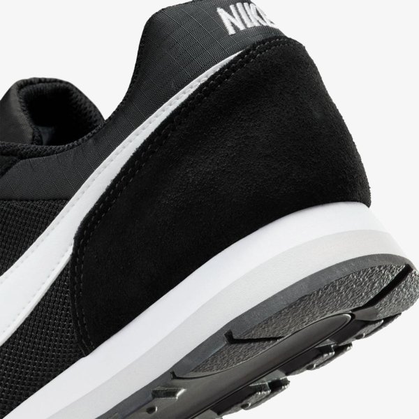 Жіночі кросівки NIKE MD RUNNER 2