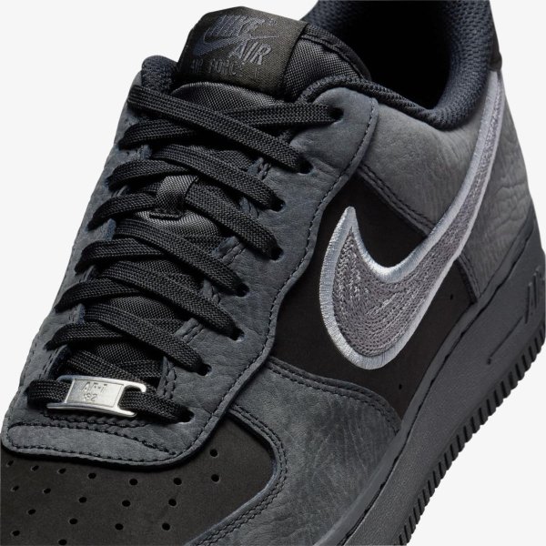 Чоловічі кросівки NIKE AIR FORCE 1 07 LV8 BLACK / SMOKE GREY