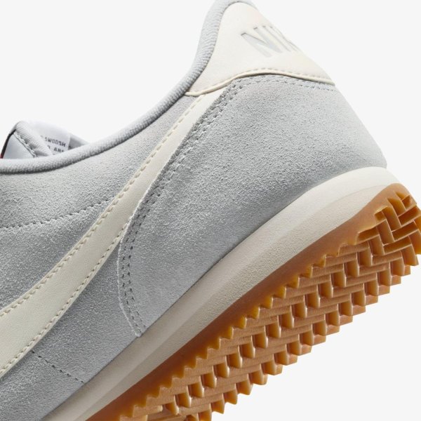 Жіночі кросівки NIKE WMNS CORTEZ SUEDE SMOKE GREY