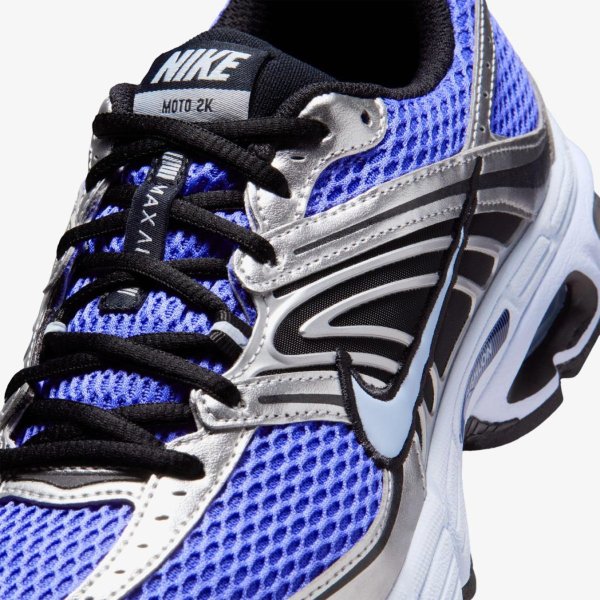 Жіночі кросівки NIKE WMNS AIR MAX MOTO 2K HYDROGEN BLUE / METALLIC SILVER