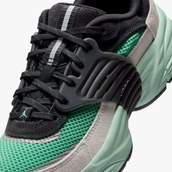 Дитячі кросівки JORDAN TRUNNER O/S MINT FOAM (GS)
