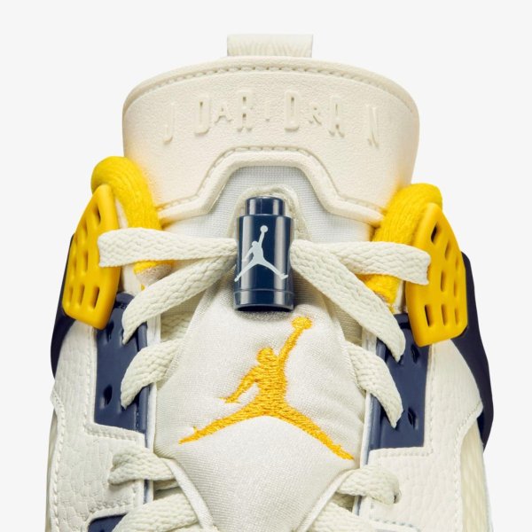Чоловічі кросівки JORDAN SPIZIKE LOW UNIVERSITY GOLD / MIDNIGHT NAVY