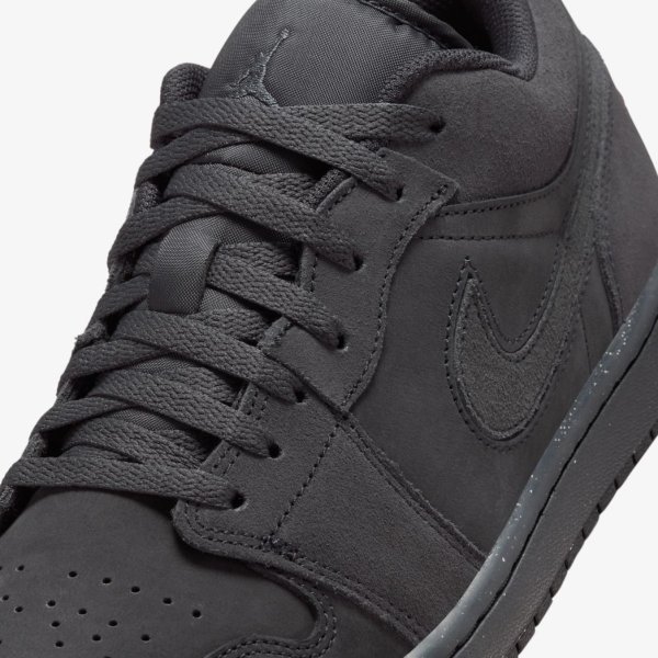 Чоловічі кросівки AIR JORDAN 1 LOW SE CRAFT DARK SMOKE