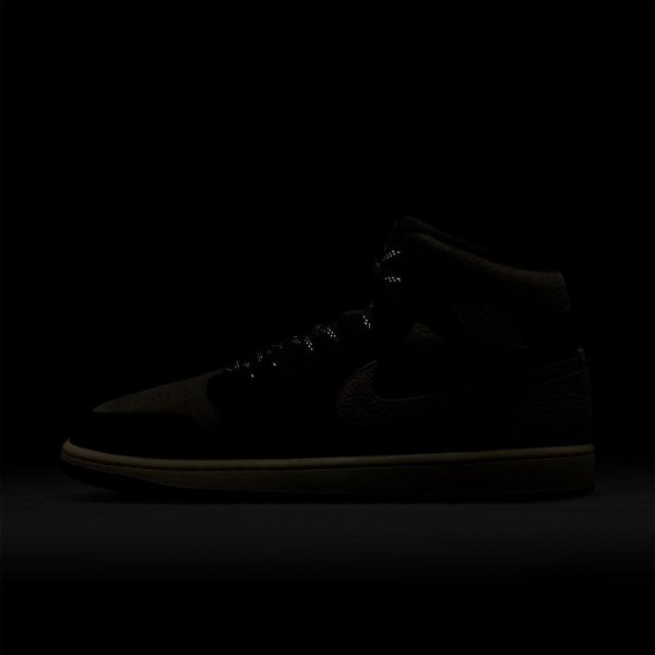 Чоловічі кросівки AIR JORDAN 1 MID SE BLACK/OLIVE GREY
