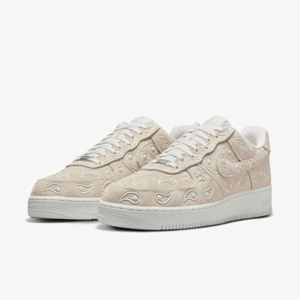 Чоловічі кросівки NIKE AIR FORCE 1 07 LV8 PAISLEY SUEDE