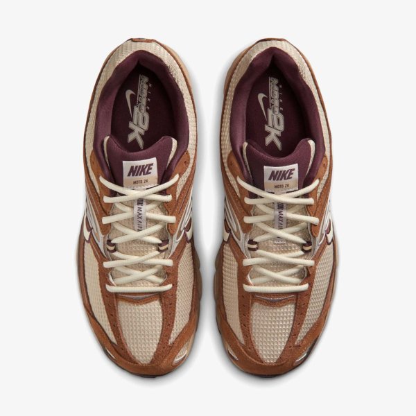 Чоловічі кросівки NIKE AIR MAX MOTO 2K LIGHT BRITISH TAN