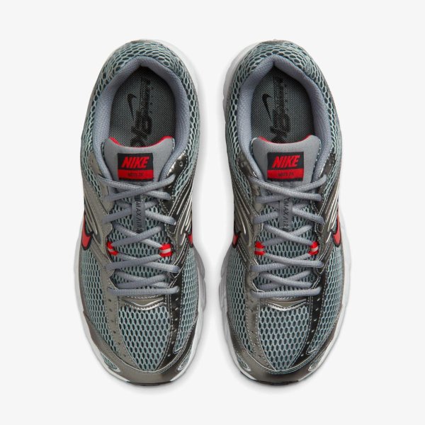 Чоловічі кросівки NIKE AIR MAX MOTO 2K METALLIC PEWTER / UNIVERSITY RED